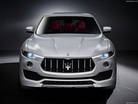 Maserati Levante 2017 Mouse Pad 1279572