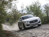 Maserati Levante 2017 Longsleeve T-shirt #1279629