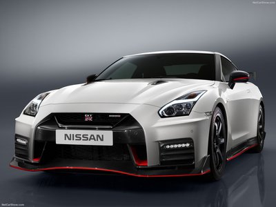 Nissan GT-R Nismo 2017 Poster with Hanger