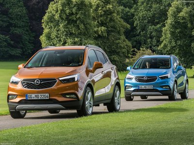 Opel Mokka X 2017 calendar