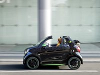 Smart fortwo Cabrio electric drive 2017 Longsleeve T-shirt #1282801