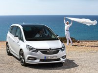 Opel Zafira 2017 Longsleeve T-shirt #1283123