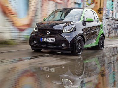 Smart fortwo electric drive 2017 stickers 1283216
