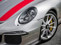 Porsche 911 R 2017 Mouse Pad 1283460