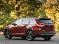 Toyota Highlander 2017 Poster 1283701