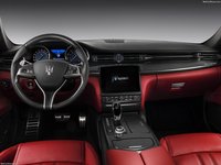 Maserati Quattroporte 2017 Poster 1284878