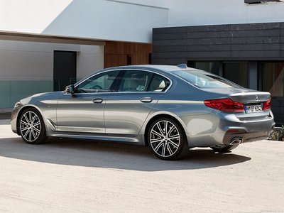 BMW 5-Series 2017 tote bag