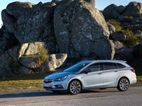 Opel Astra Sports Tourer 2016 Longsleeve T-shirt #1285911