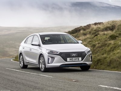 Hyundai Ioniq [UK] 2017 Poster 1286113