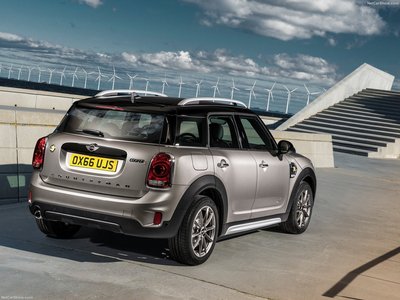 Mini Countryman Plug-in Hybrid 2017 magic mug #1286170