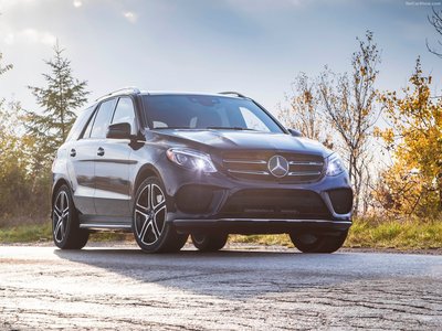 Mercedes-Benz GLE43 AMG [US] 2017 Poster 1286608