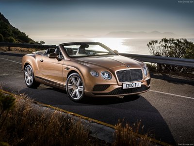 Bentley Continental GT Convertible 2016 mouse pad