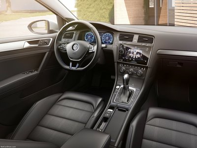 Volkswagen e-Golf 2017 poster