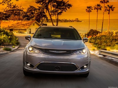 Chrysler Pacifica 2017 Mouse Pad 1288052