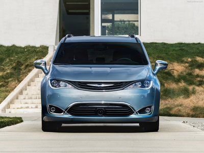 Chrysler Pacifica 2017 Mouse Pad 1288102