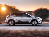 Toyota C-HR 2017 Poster 1288586