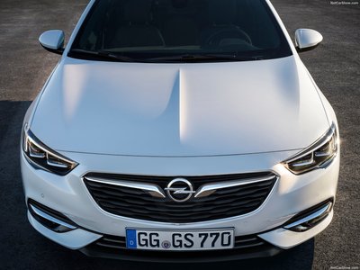 Opel Insignia Grand Sport 2017 poster