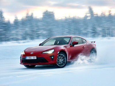 Toyota GT86 2017 Poster 1293256