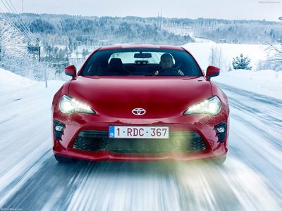 Toyota GT86 2017 Poster 1293325
