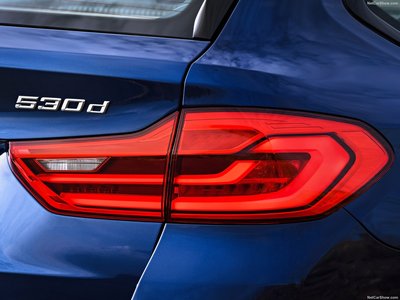 BMW 5-Series Touring 2018 metal framed poster