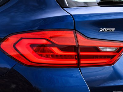 BMW 5-Series Touring 2018 Poster 1294582