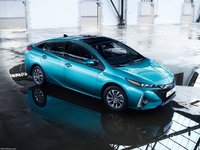 Toyota Prius Plug-in Hybrid 2017 Mouse Pad 1295276