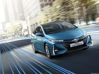 Toyota Prius Plug-in Hybrid 2017 Longsleeve T-shirt #1295281