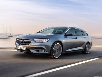 Opel Insignia Sports Tourer 2018 Poster with Hanger