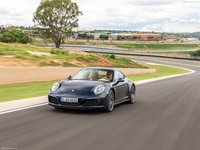 Porsche 911 Carrera 4 2016 Mouse Pad 1296170