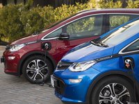 Opel Ampera-e 2017 hoodie #1296677