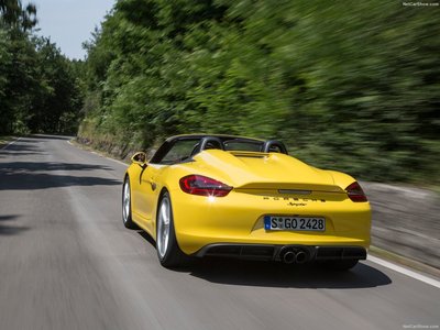 Porsche Boxster Spyder 2016 tote bag