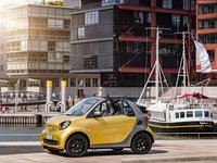 Smart fortwo Cabrio 2016 Poster 1297797