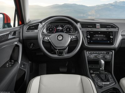 Volkswagen Tiguan Allspace 2018 tote bag