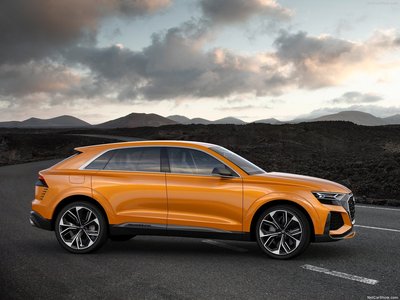 Audi Q8 Sport Concept 2017 magic mug #1298960