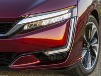 Honda Clarity Fuel Cell 2017 Poster 1299888