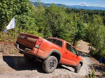 Toyota Tacoma TRD Off-Road 2016 Poster 1300437