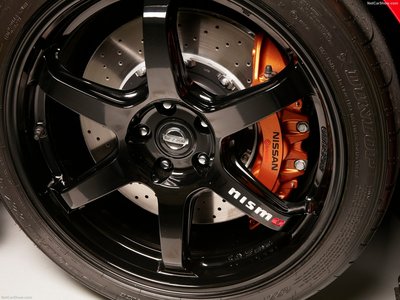 Nissan GT-R Track Edition 2017 metal framed poster