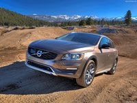 Volvo V60 Cross Country 2016 Sweatshirt #1301486