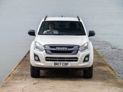 Isuzu D-Max 2017 puzzle 1301724