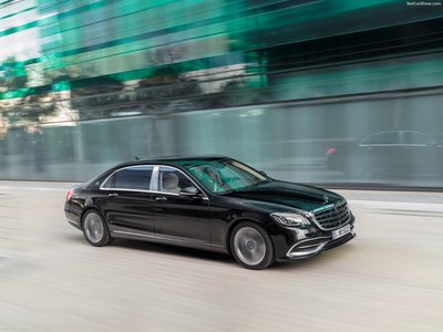 Mercedes-Benz S-Class Maybach 2018 Poster with Hanger