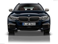 BMW M550d xDrive Touring 2018 Longsleeve T-shirt #1305206