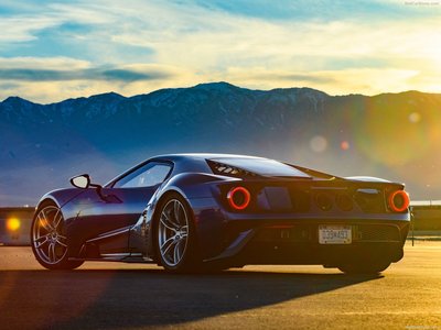 Ford GT 2017 Poster 1306238