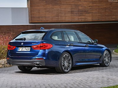 BMW 5-Series Touring 2018 puzzle 1306338