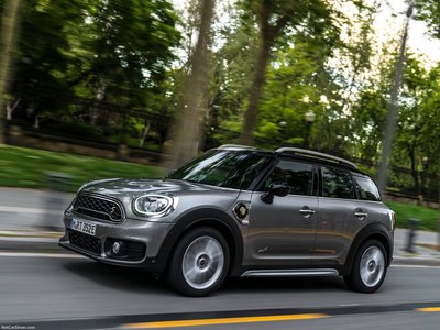 Mini Countryman Plug-in Hybrid 2017 puzzle 1306479