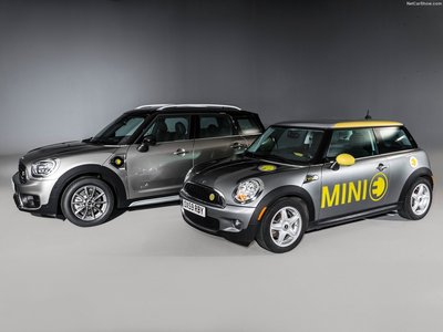 Mini Countryman Plug-in Hybrid 2017 stickers 1306484