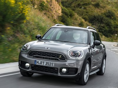 Mini Countryman Plug-in Hybrid 2017 puzzle 1306516