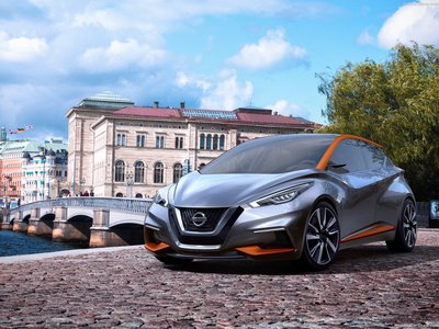 Nissan Sway Concept 2015 Poster with Hanger
