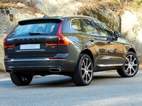 Volvo XC60 2018 hoodie #1307782