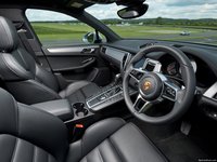 Porsche Macan 2015 Longsleeve T-shirt #1307942