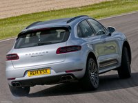 Porsche Macan 2015 Longsleeve T-shirt #1307954